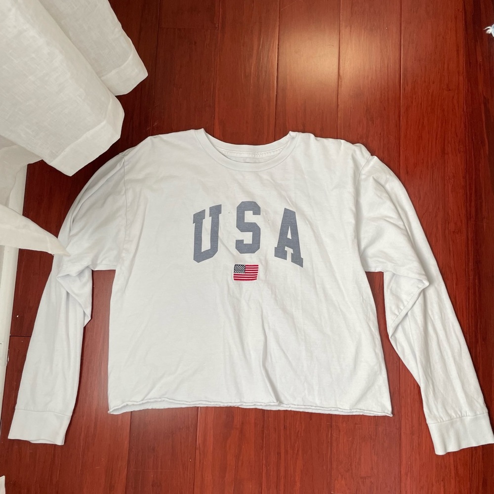 Brandy Melville USA shirt